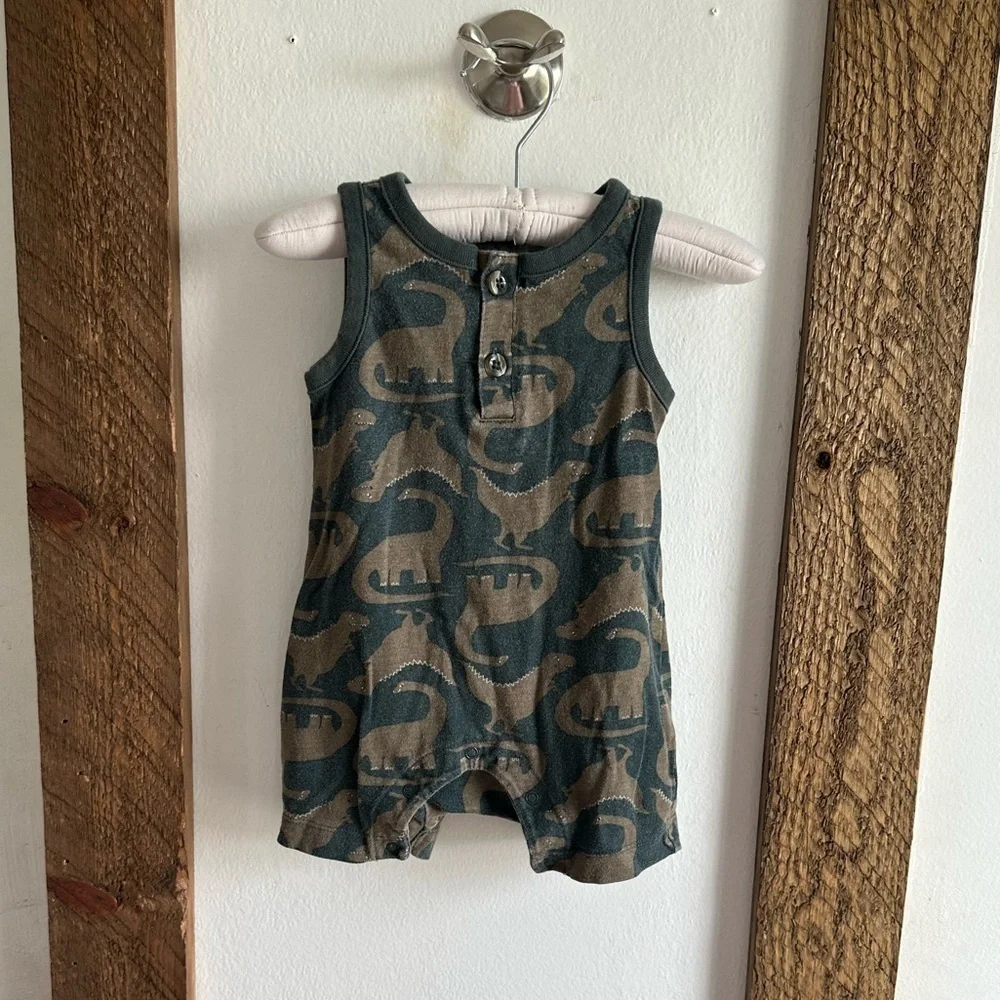 Old Navy Rustic Dinosaur Baby Boy Romper Size 3-6 Months